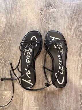 Circus by Sam Edelman Black Strappy Lace-Up Flat Sandals